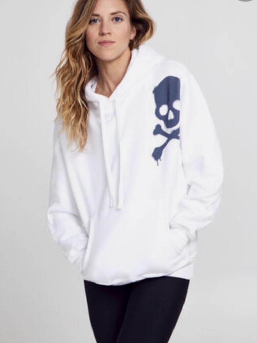 SoulCycle White Skull Graphic Hoodie Size Medium